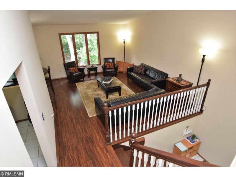 2406 County Road D W #3, Roseville, MN 55112