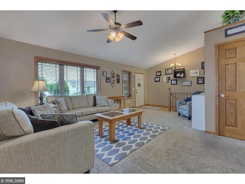 707 2nd Ave SW, Saint Joseph, MN 56374