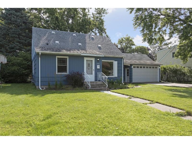 7215 Elliot Ave S, Richfield, MN 55423