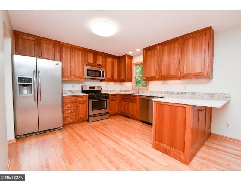 1920 Elm St, White Bear Lake, MN 55110