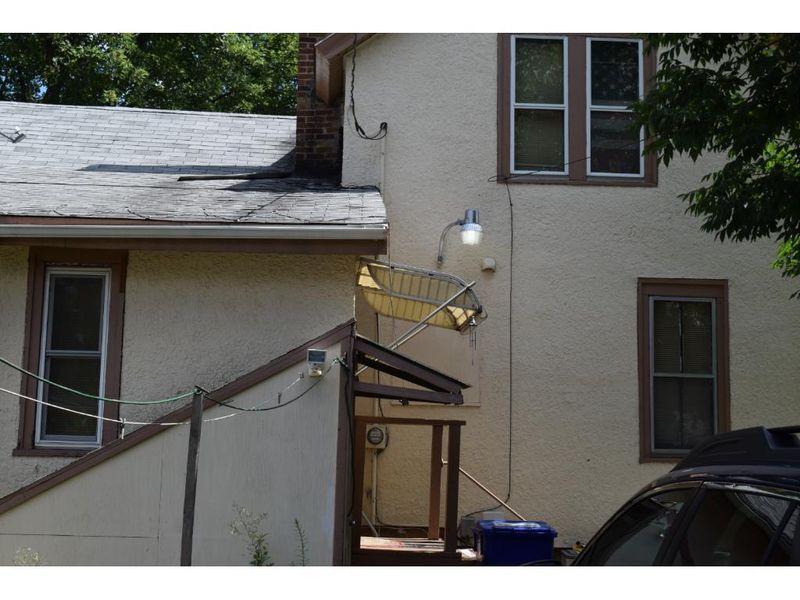 987 Argyle, Saint Paul, MN 55103
