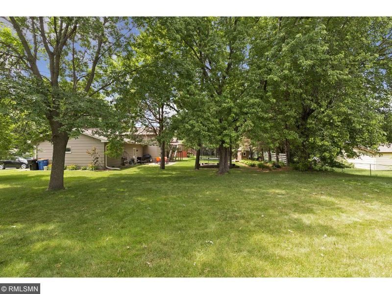 501 1st St SW, Saint Michael, MN 55376