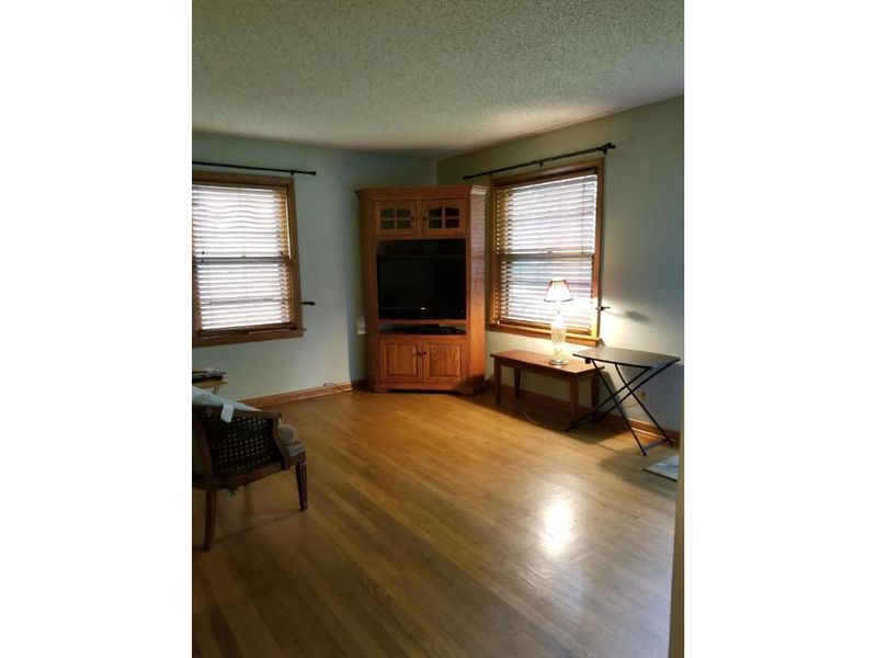 519 Phipps Ave, Rice Lake, WI 54868