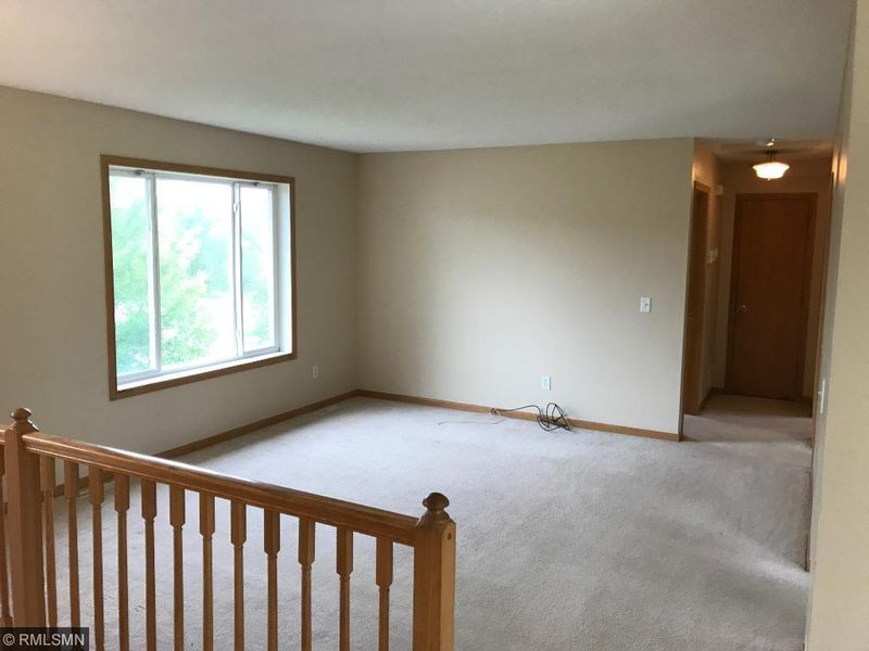 406 Horseshoe Ln, Braham, MN 55006