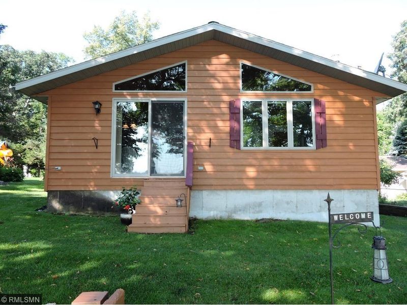 5537 108th Ave, Clear Lake, MN 55319