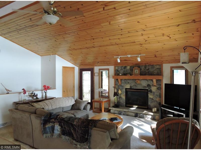 5537 108th Ave, Clear Lake, MN 55319