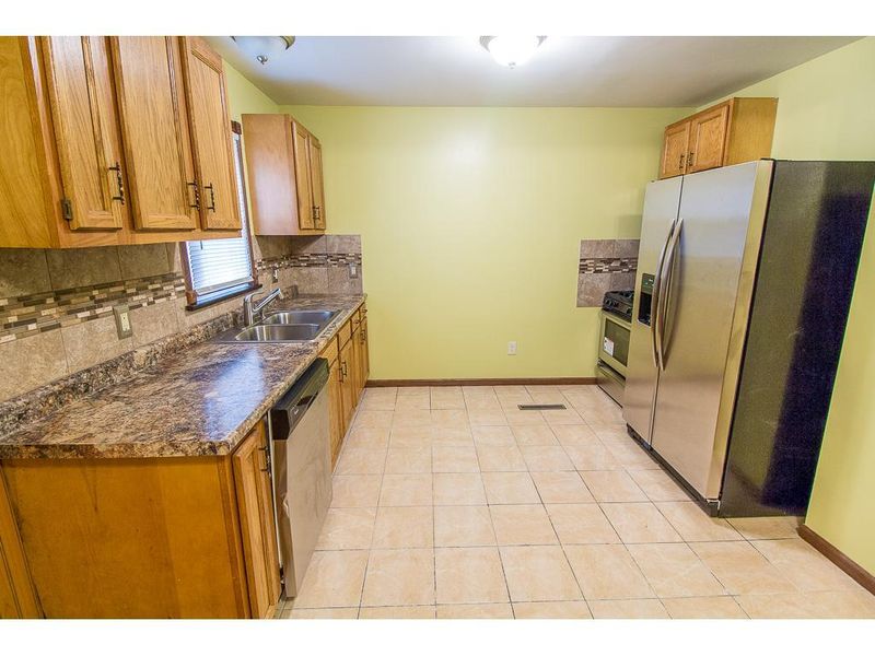 2909 Bryant Ave N, Minneapolis, MN 55411