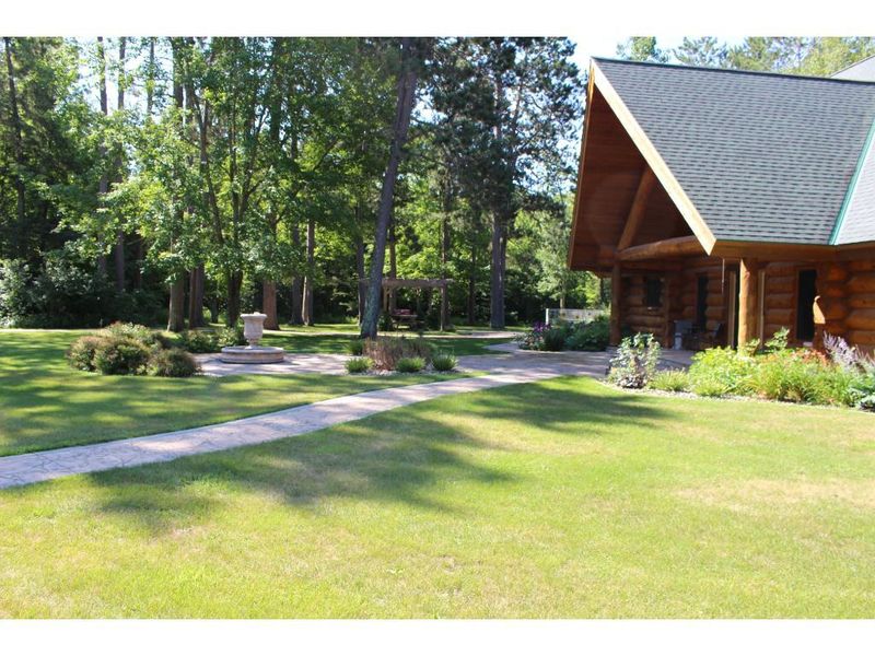 26191 Grouse St, Mcgregor, MN 55760