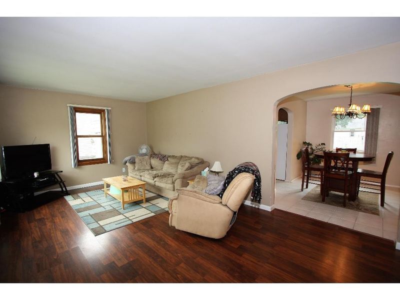 1621 Rist Ave, Eau Claire, WI 54701