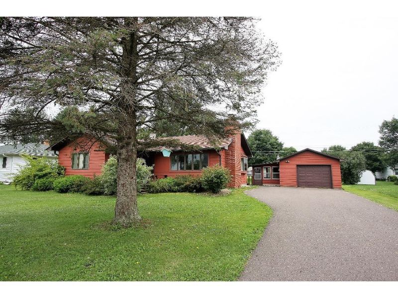 247 S Victory St, Fall Creek, WI 54742