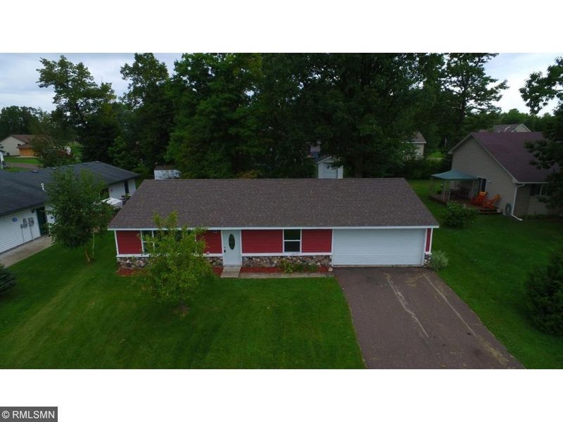 655 Hennepin Ave S, Isle, MN 56342
