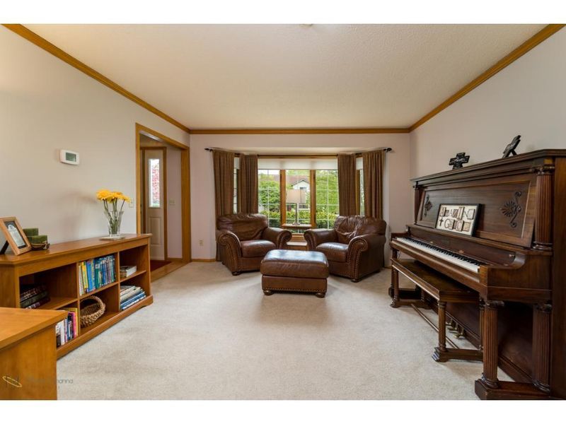 15159 93rd Pl N, Maple Grove, MN 55369