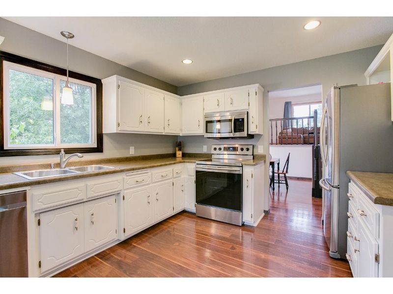 11608 Rhode Island Way N, Champlin, MN 55316