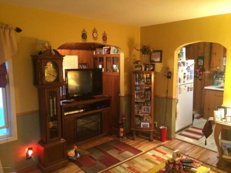611 5th St SW, Wadena, MN 56482