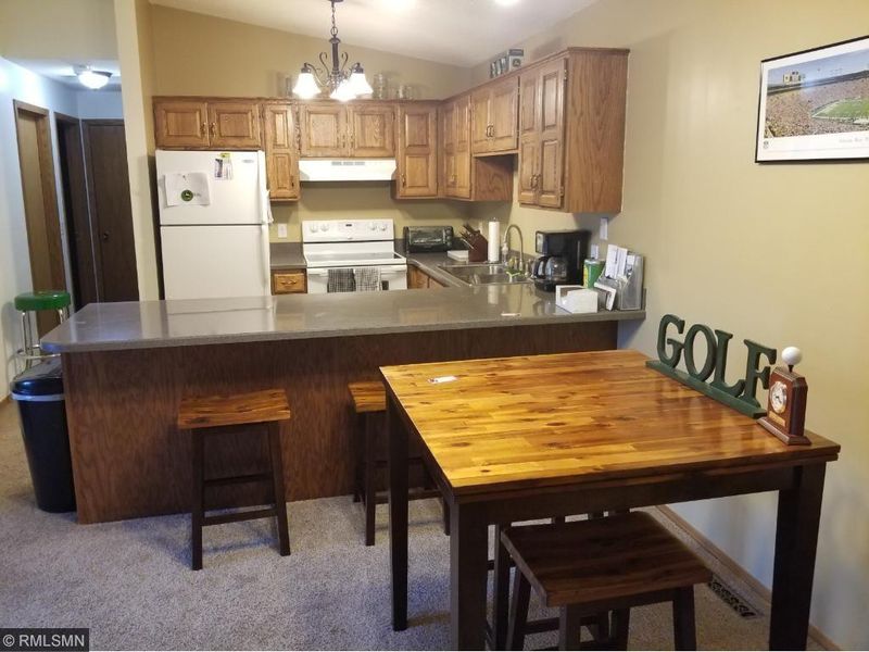 11195 Edgewood Cir N, Champlin, MN 55316