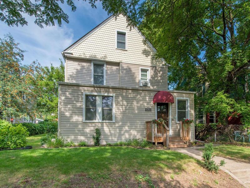 2620 Dupont Ave S, Minneapolis, MN 55408