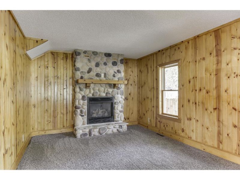 2801 Old Shakopee Rd W, Bloomington, MN 55431