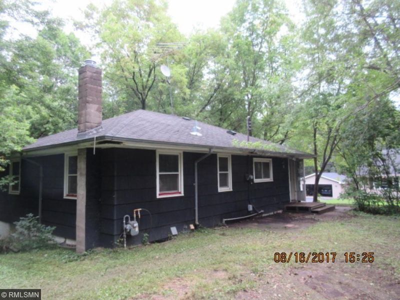 840 Carver Beach Rd, Chanhassen, MN 55317
