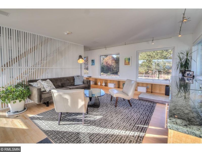 2049 Broadway St, Marine On Saint Croix, MN 55047