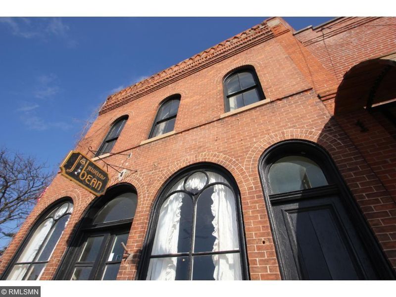 206 Broad St N, Prescott, WI 54021