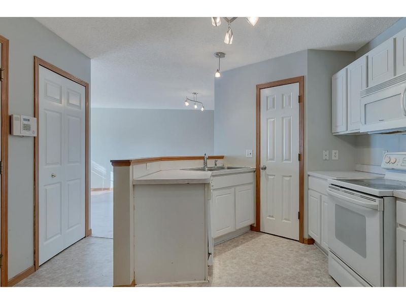 16058 71st Ln NE, Elk River, MN 55330