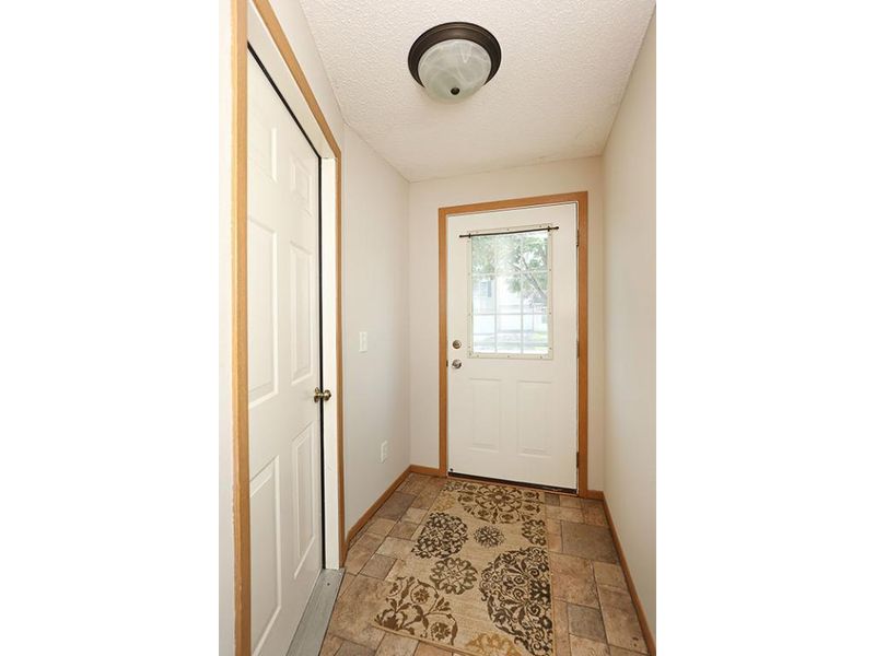 15517 Float Ln #148, Apple Valley, MN 55124