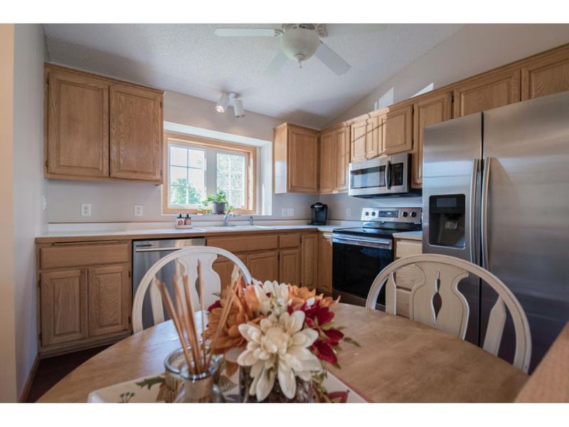 15812 Cicerone Pa, Rosemount, MN 55068
