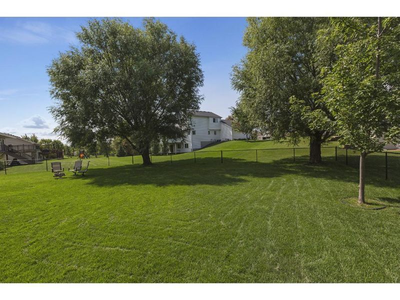 3217 Kahlen Ave Ne, Saint Michael, MN 55376