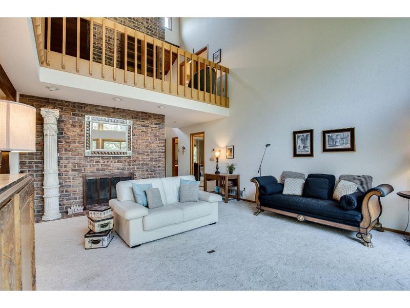 9440 53rd St N, Lake Elmo, MN 55042