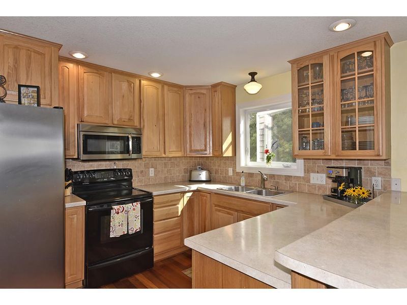 2385 Watertower Ln, Owatonna, MN 55060
