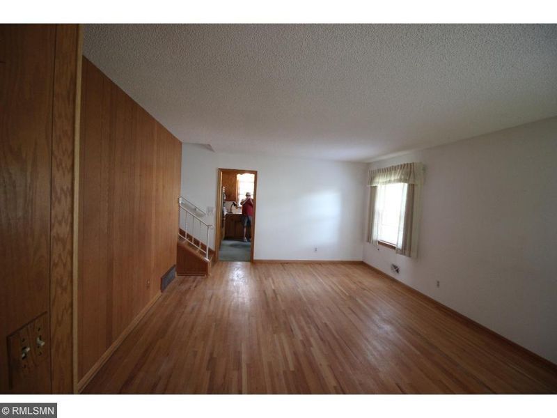 6610 Olympia St, Golden Valley, MN 55427