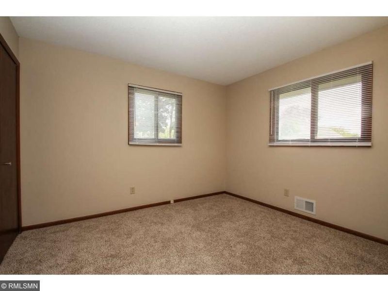6517 Florida Ave N, Brooklyn Park, MN 55428