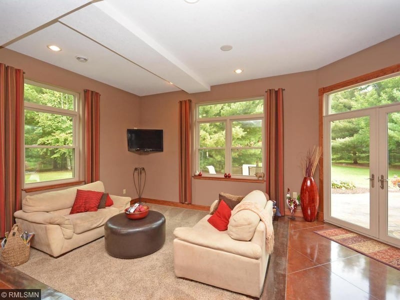 8030 Royalton Rd, Braham, MN 55006