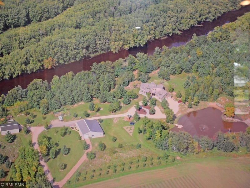 8030 Royalton Rd, Braham, MN 55006