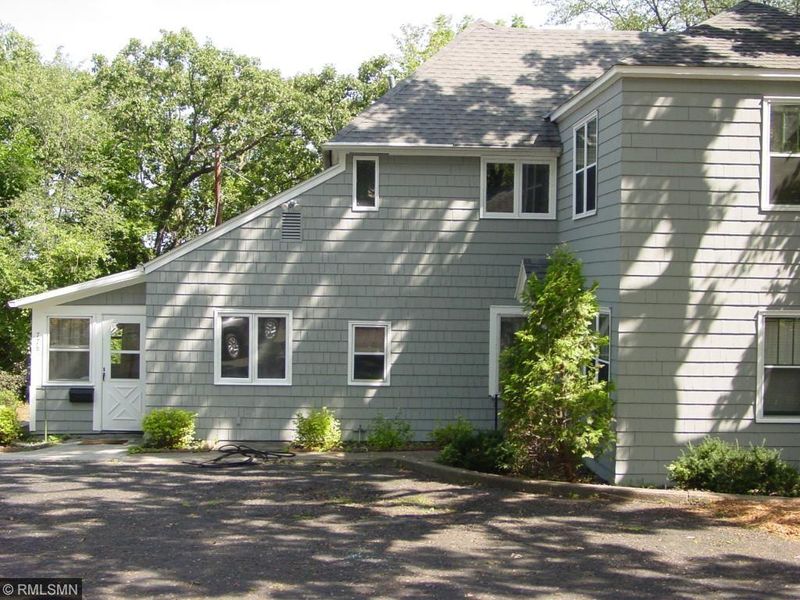 778 10th Ave N, South Saint Paul, MN 55075
