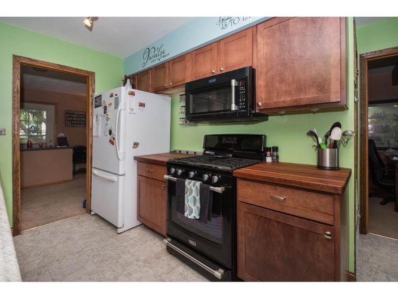 7156 Claude Ave E, Inver Grove Heights, MN 55076