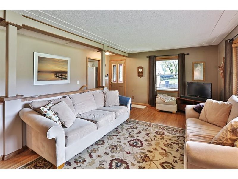 8410 224th St N, Forest Lake, MN 55025
