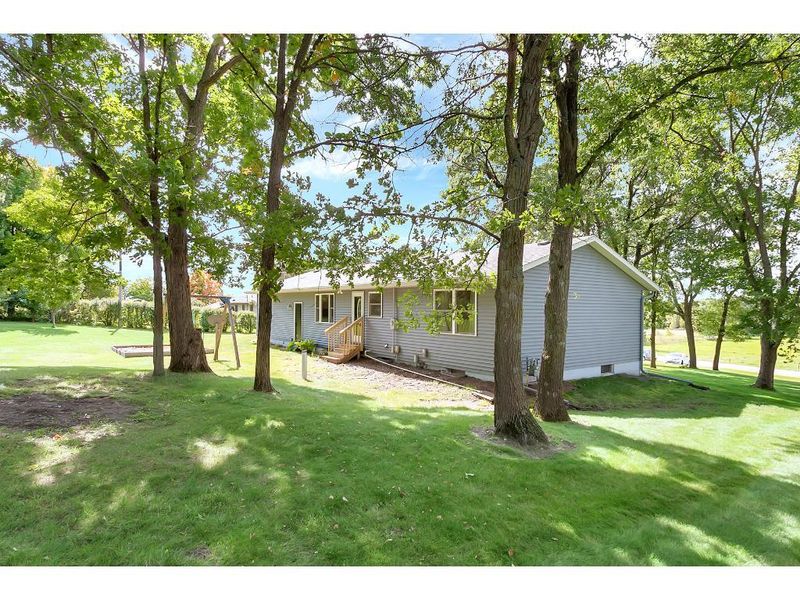 1408 6th Ave SE, Saint Stephen, MN 56375