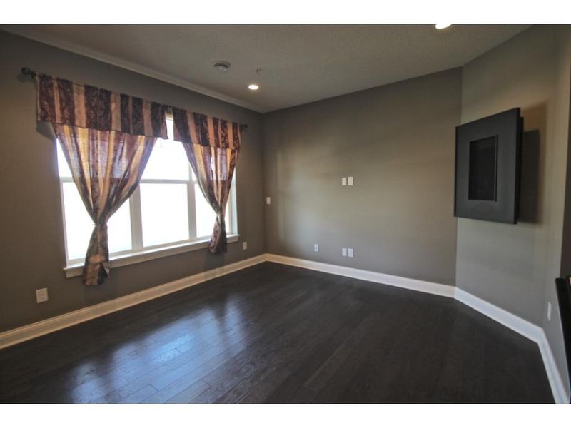 8416 Jonquil Ln N, Maple Grove, MN 55369