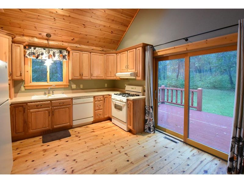 32439 Choctaw Cir, Breezy Point, MN 56472