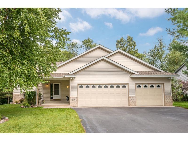 2915 94th Ave NE, Blaine, MN 55449