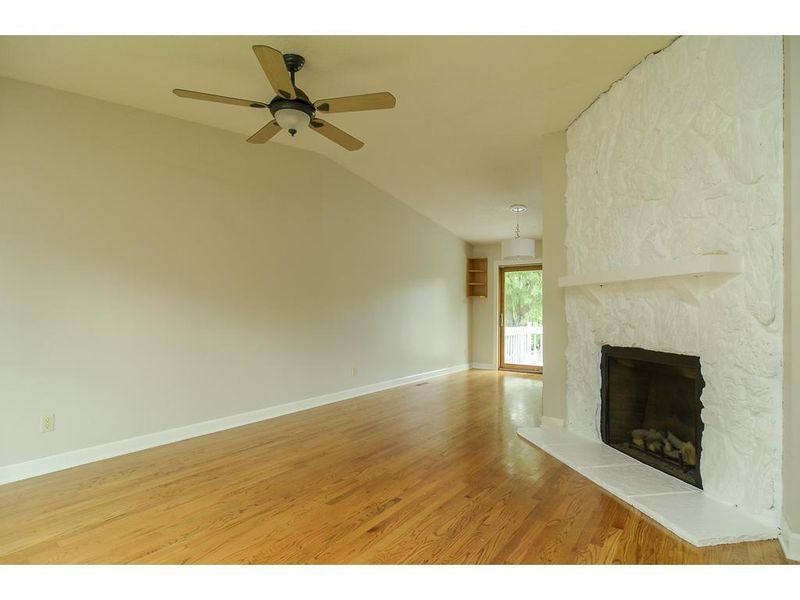 2716 94th Way, Brooklyn Park, MN 55444