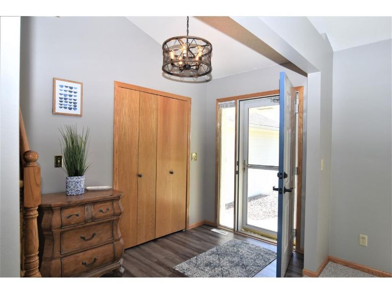412 Ash Ave NW, Saint Michael, MN 55376