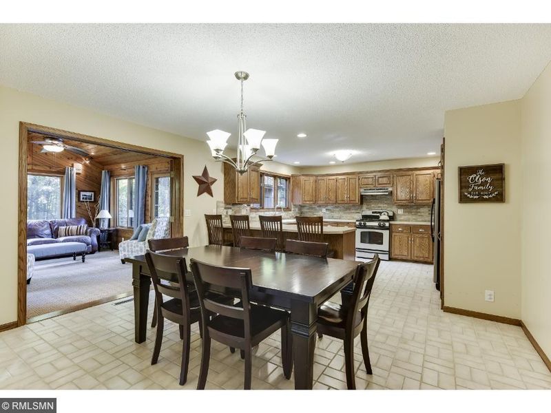 6929 Foxglove Cir, Excelsior, MN 55331