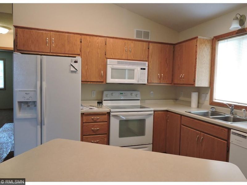 13593 Jesse St, Becker, MN 55308