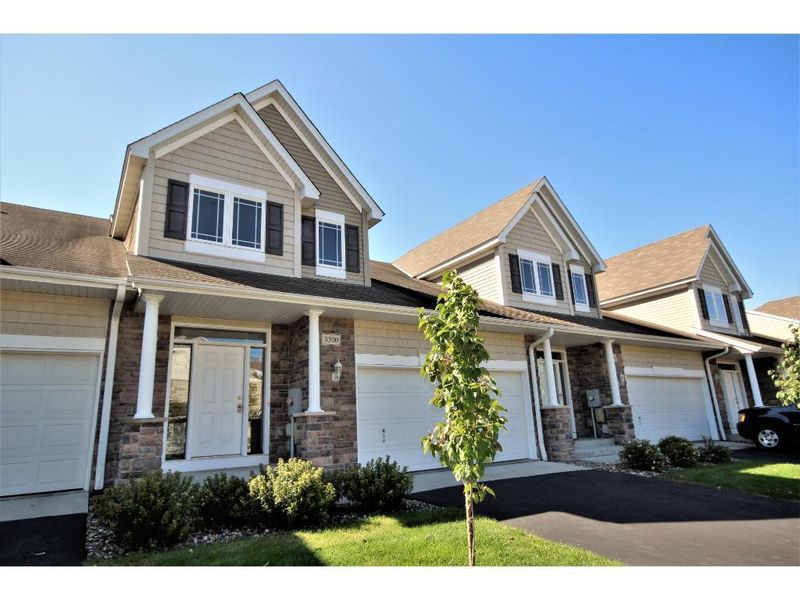 3300 137th St, Rosemount, MN 55068