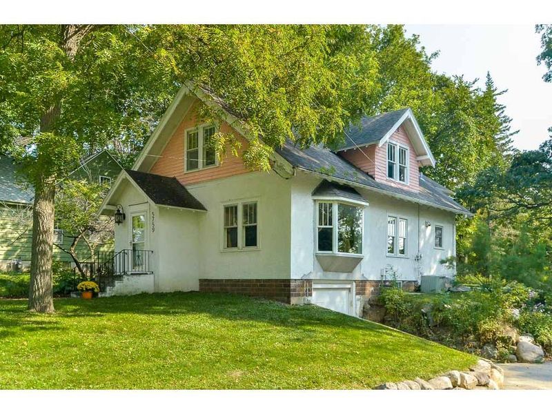 5759 Lynwood Blvd, Mound, MN 55364