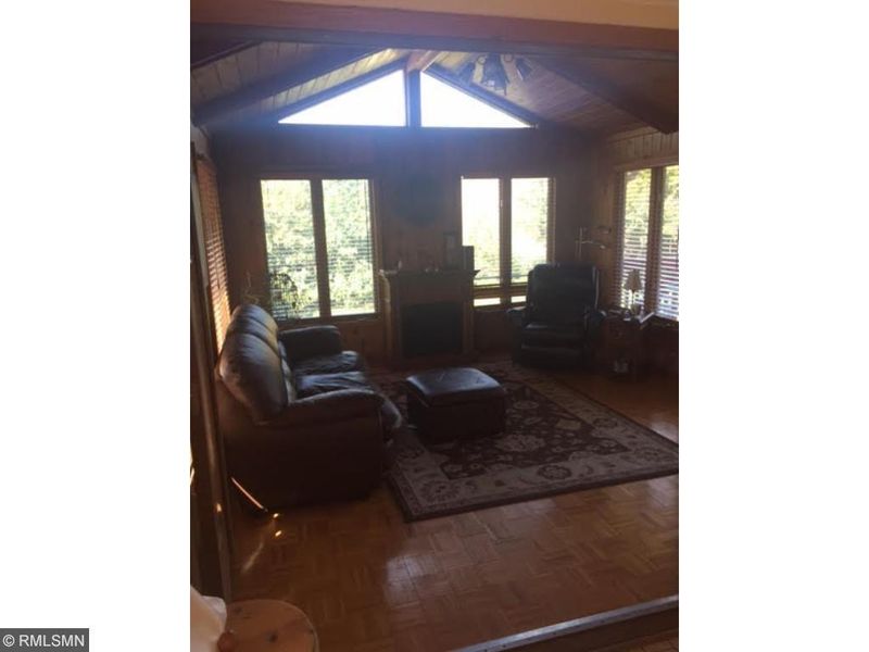 5012 Howe Ln, Brooklyn Center, MN 55429