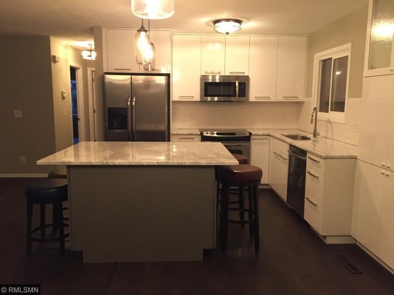 4982 142nd Pa W, Apple Valley, MN 55124