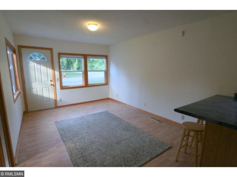2144 Sherwood Ave, Saint Paul, MN 55119